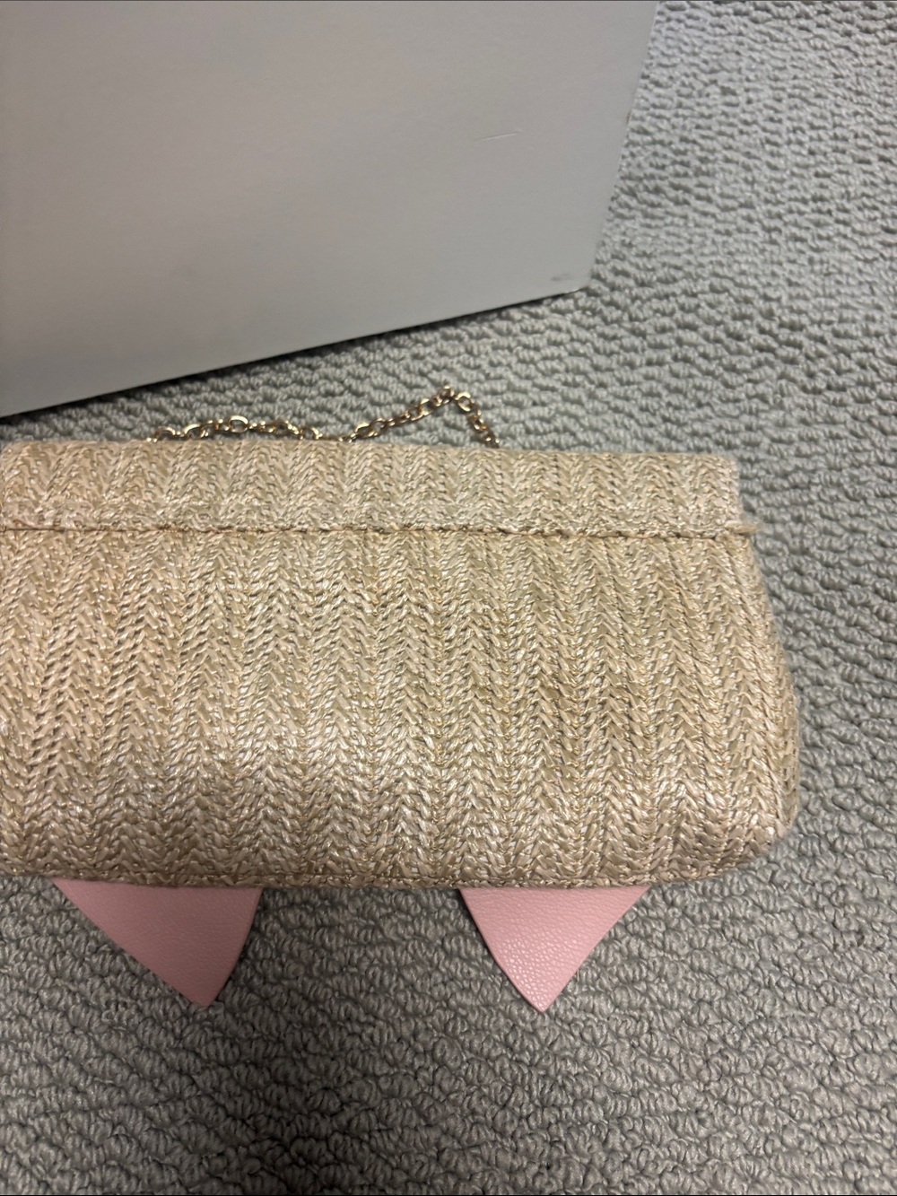 Straw Clutch Wristlet with Pink Bow and Gold Chain - Picture 4 of 5